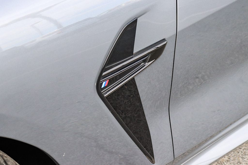 Thumbnail: 2023 BMW M8 - 6