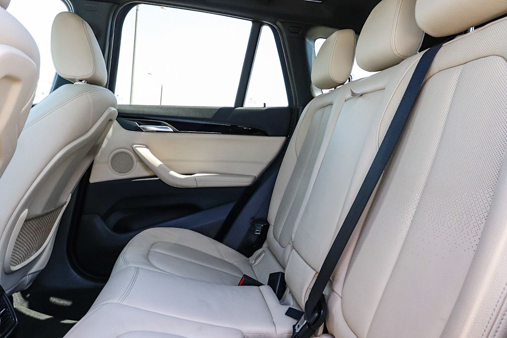 Thumbnail: 2018 BMW X1 - 11