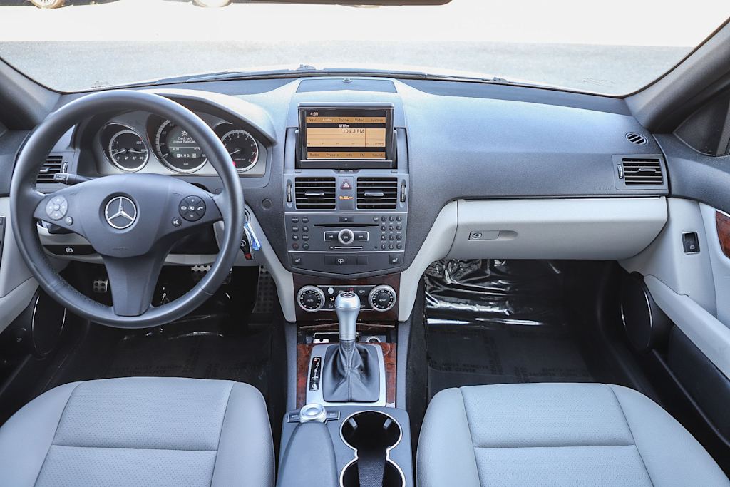Thumbnail: 2011 Mercedes-Benz C-Class - 2