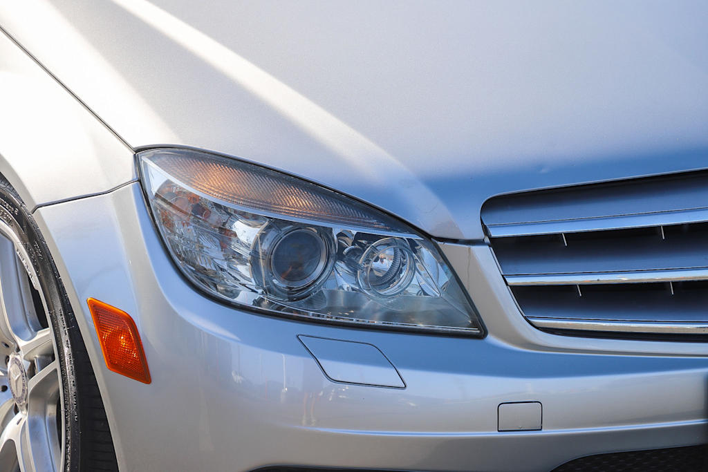 Thumbnail: 2011 Mercedes-Benz C-Class - 17