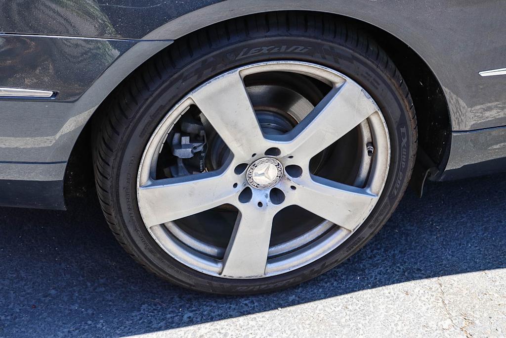 Thumbnail: 2013 Mercedes-Benz E-Class - 15