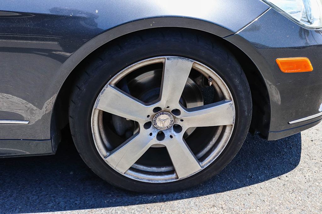 Thumbnail: 2013 Mercedes-Benz E-Class - 16