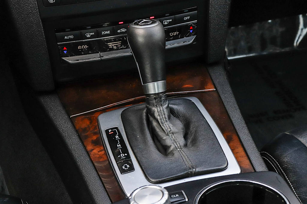 Thumbnail: 2013 Mercedes-Benz E-Class - 13