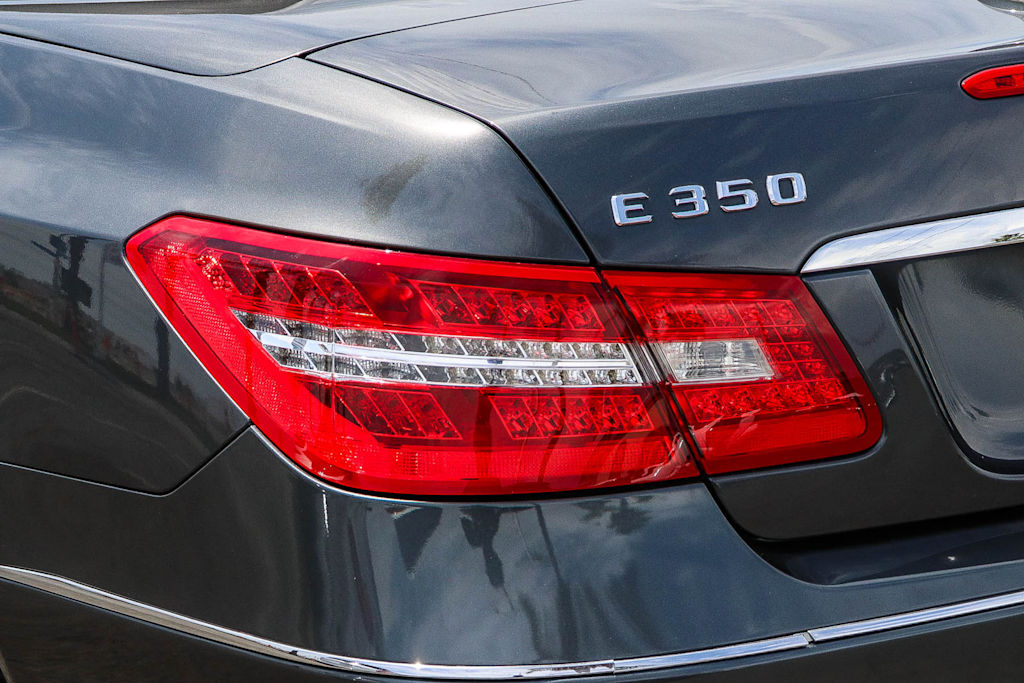 Thumbnail: 2013 Mercedes-Benz E-Class - 20