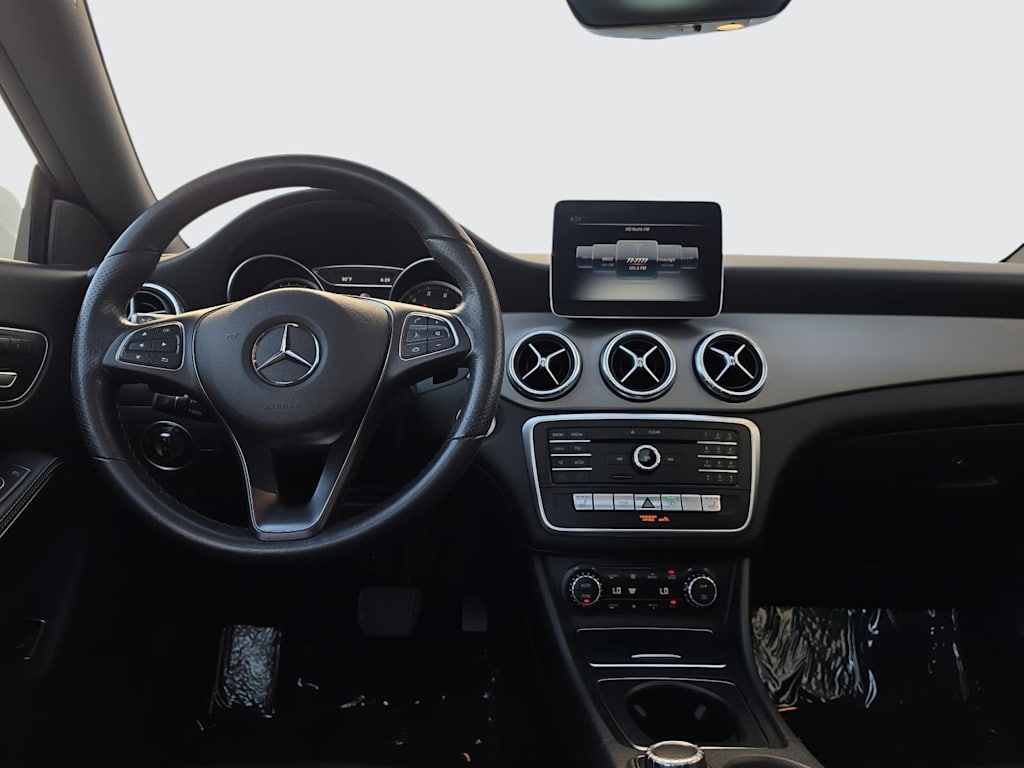 Thumbnail: 2019 Mercedes-Benz CLA - 2