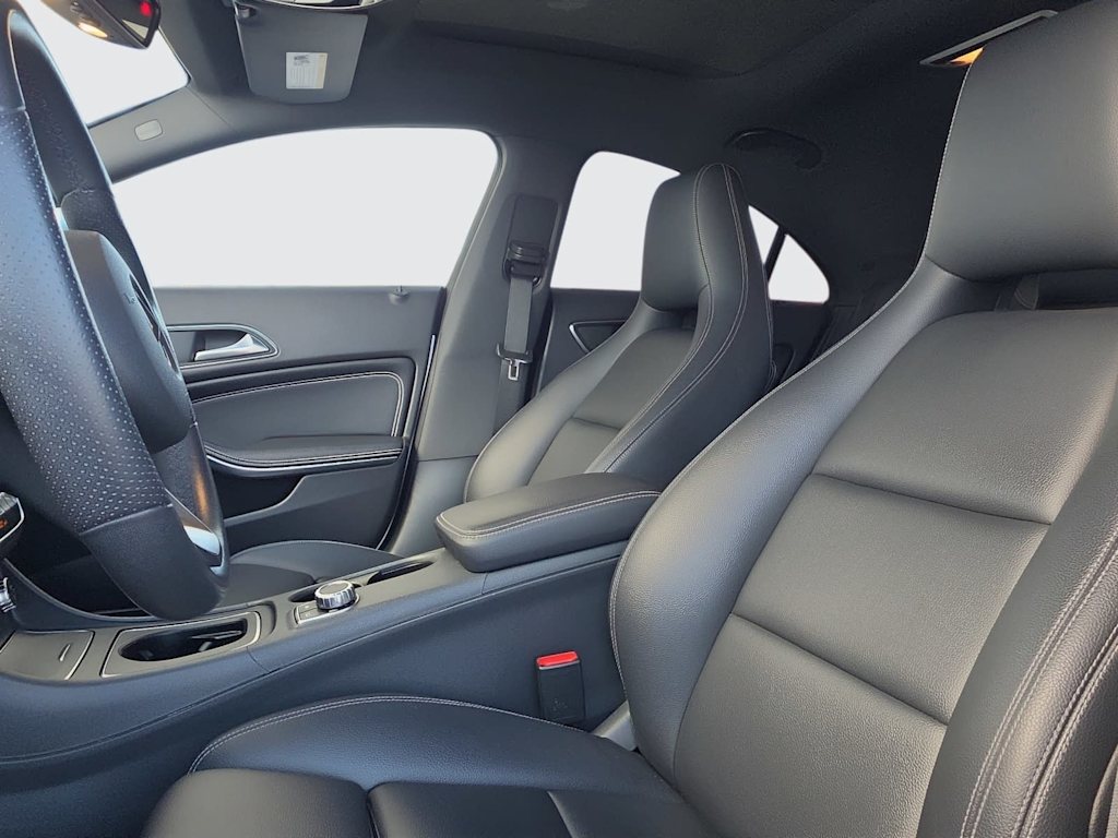 Thumbnail: 2019 Mercedes-Benz CLA - 8