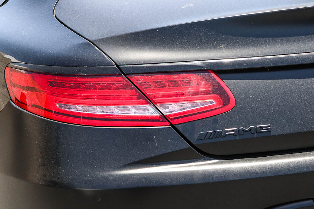Thumbnail: 2016 Mercedes-Benz S-Class - 14