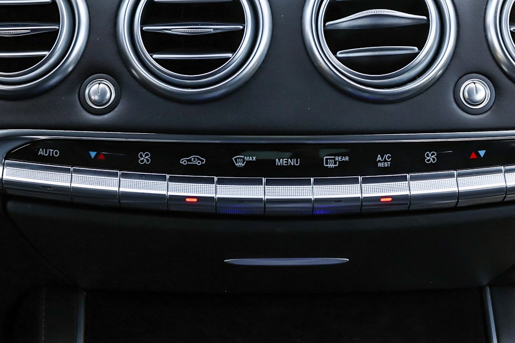 Thumbnail: 2016 Mercedes-Benz S-Class - 27