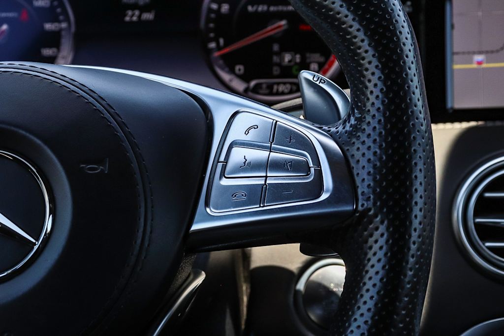 Thumbnail: 2016 Mercedes-Benz S-Class - 25