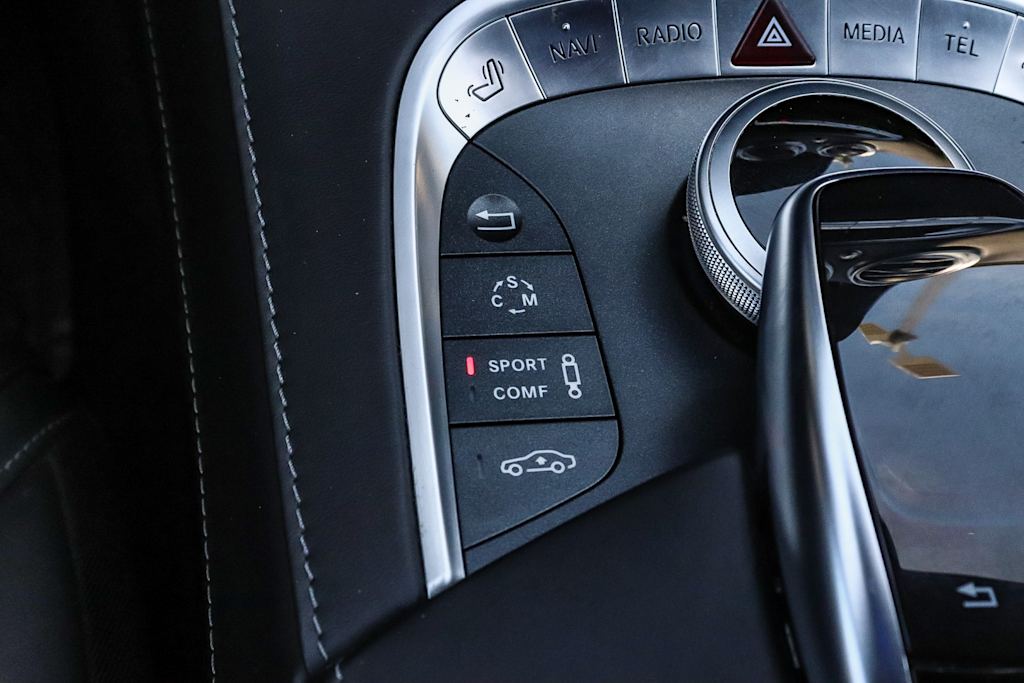 Thumbnail: 2016 Mercedes-Benz S-Class - 38