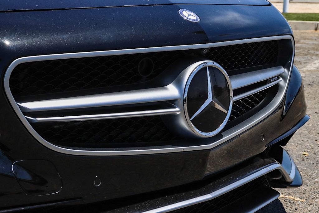Thumbnail: 2016 Mercedes-Benz S-Class - 6