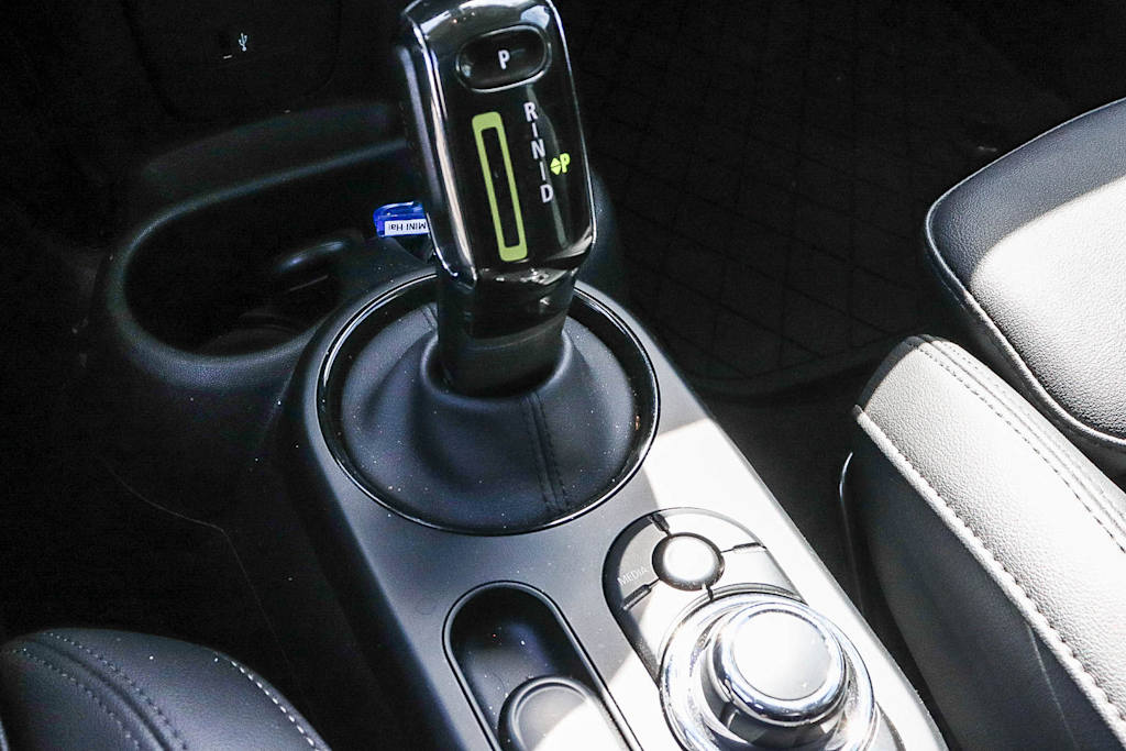 Thumbnail: 2024 MINI Cooper - 10