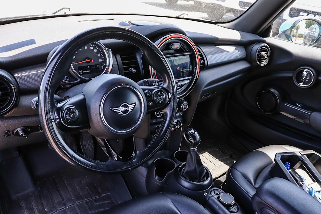 Thumbnail: 2019 MINI Cooper - 2