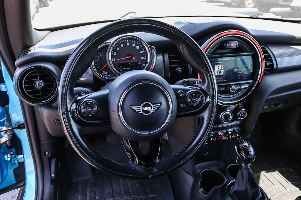 Thumbnail: 2019 MINI Cooper - 8
