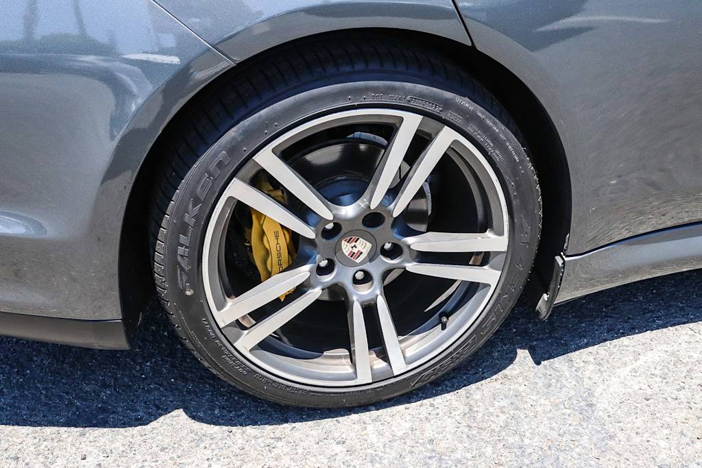 Thumbnail: 2013 Porsche Panamera - 7