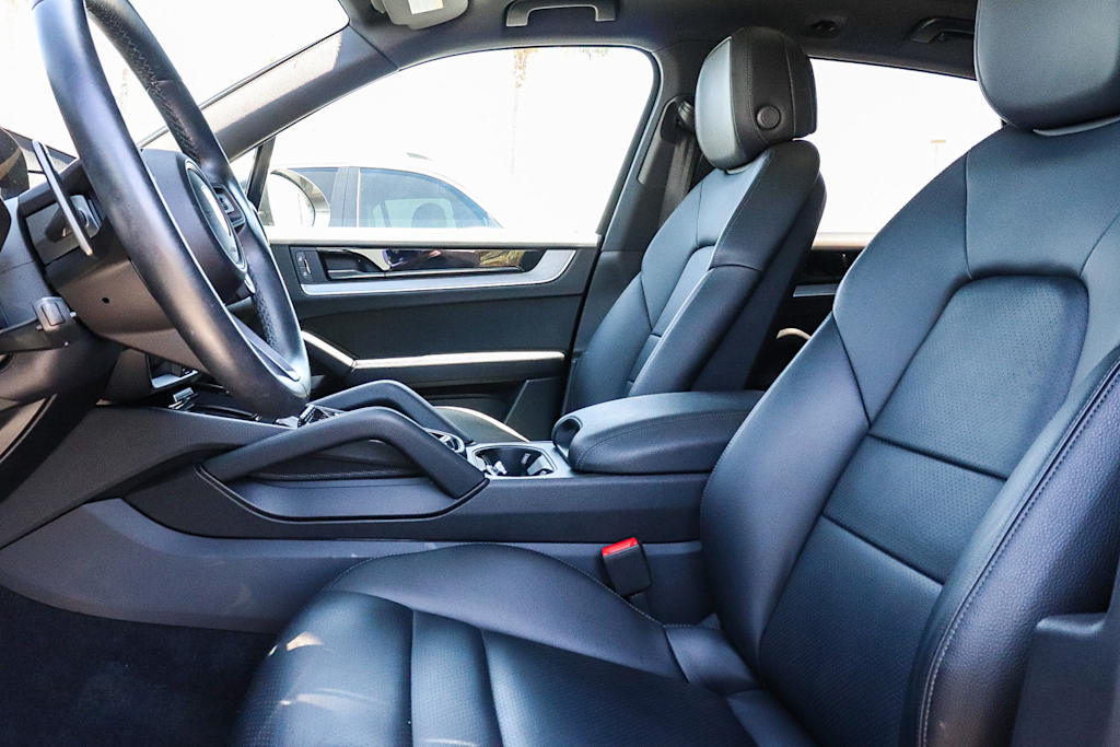 Thumbnail: 2024 Porsche Cayenne - 11