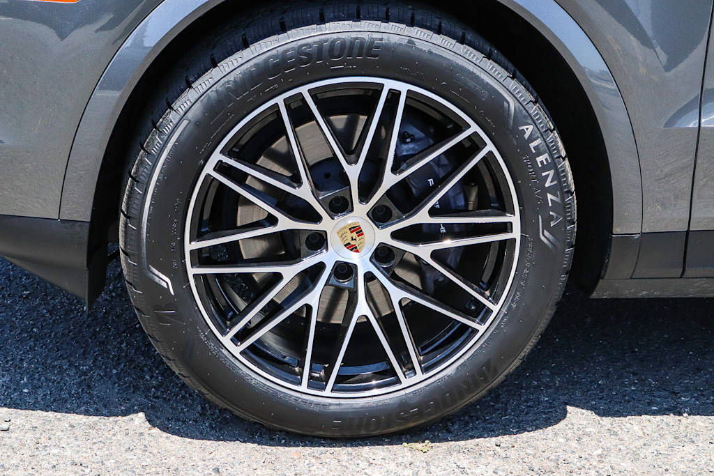 Thumbnail: 2024 Porsche Cayenne - 23