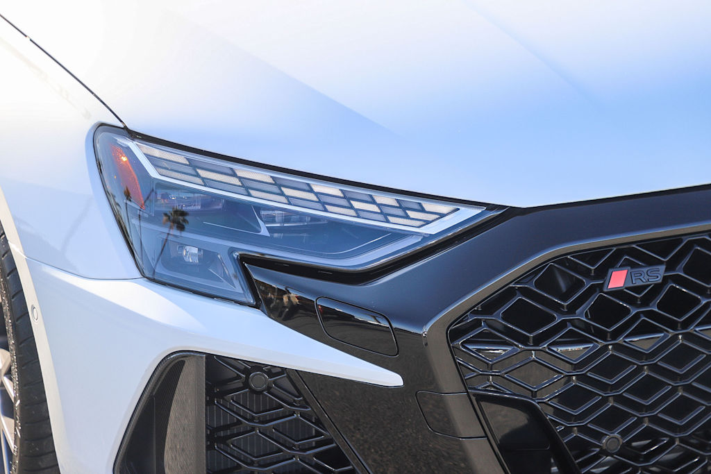Thumbnail: 2026 Audi RS 3 - 19