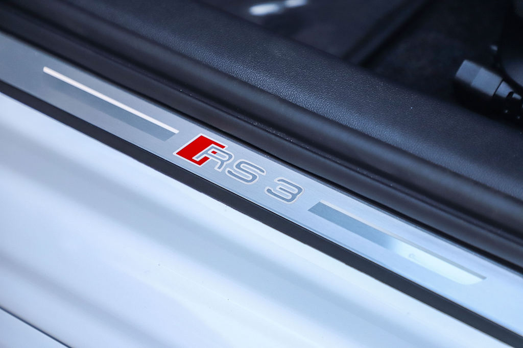 Thumbnail: 2026 Audi RS 3 - 27