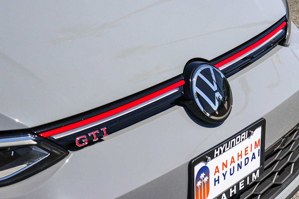 Thumbnail: 2024 Volkswagen Golf - 6