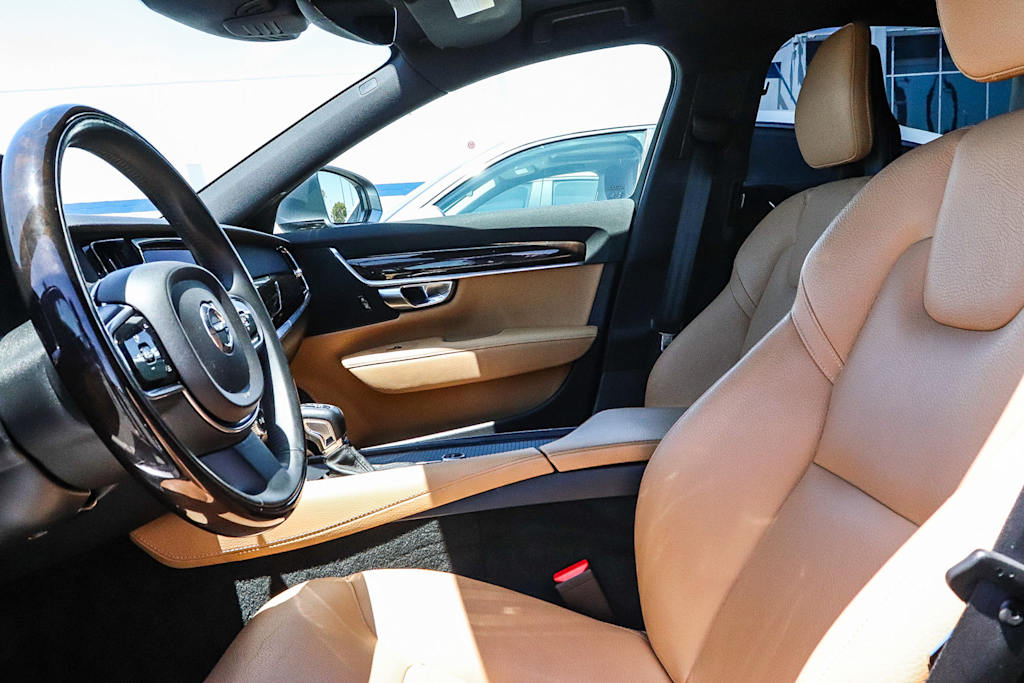 Thumbnail: 2017 Volvo S90 - 9