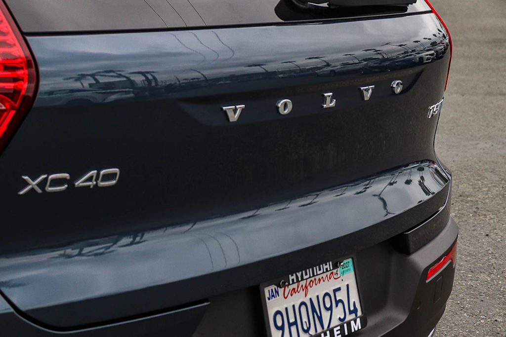Thumbnail: 2019 Volvo XC40 - 21