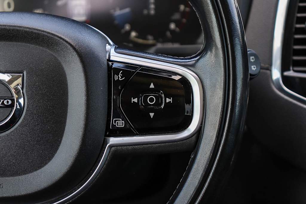 Thumbnail: 2019 Volvo XC90 - 23