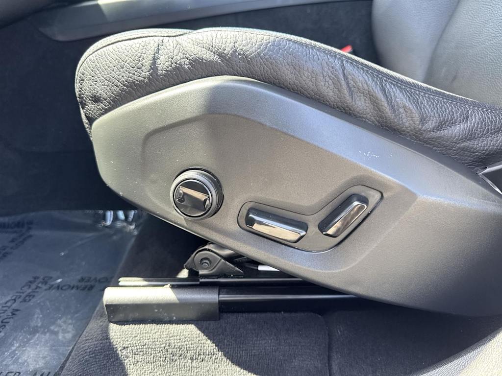 Thumbnail: 2023 Volvo XC60 - 29