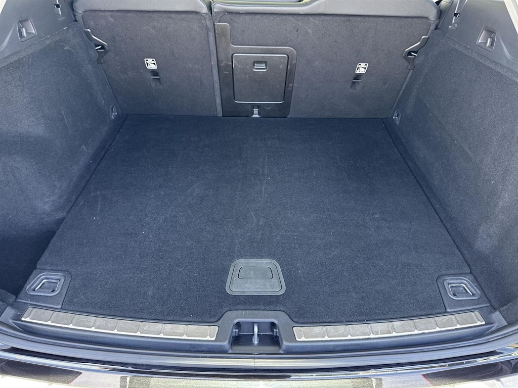 Thumbnail: 2023 Volvo XC60 - 16