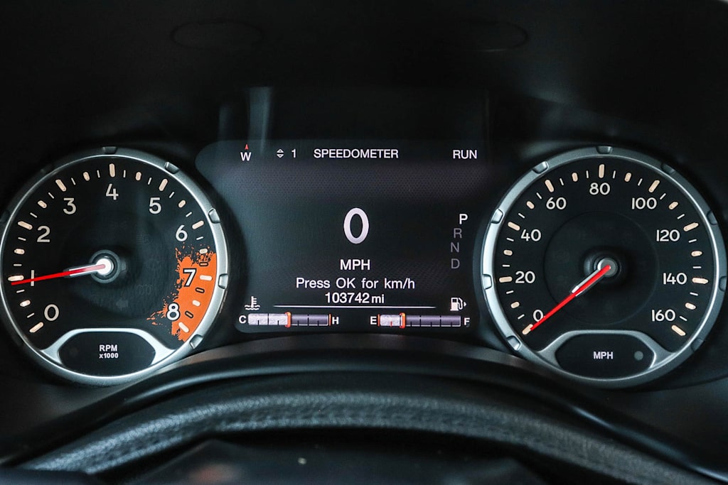 Thumbnail: 2017 Jeep Renegade - 14