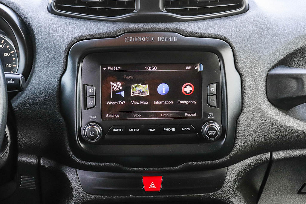 Thumbnail: 2017 Jeep Renegade - 12