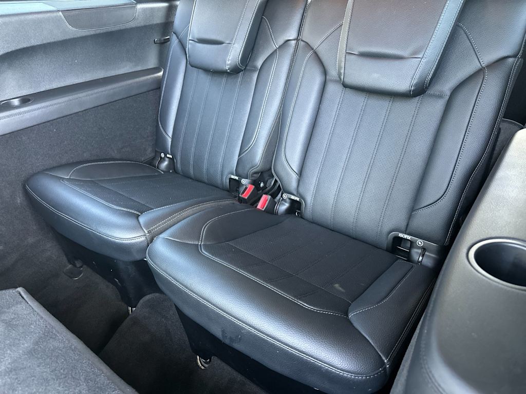 Thumbnail: 2019 Mercedes-Benz GLS - 21