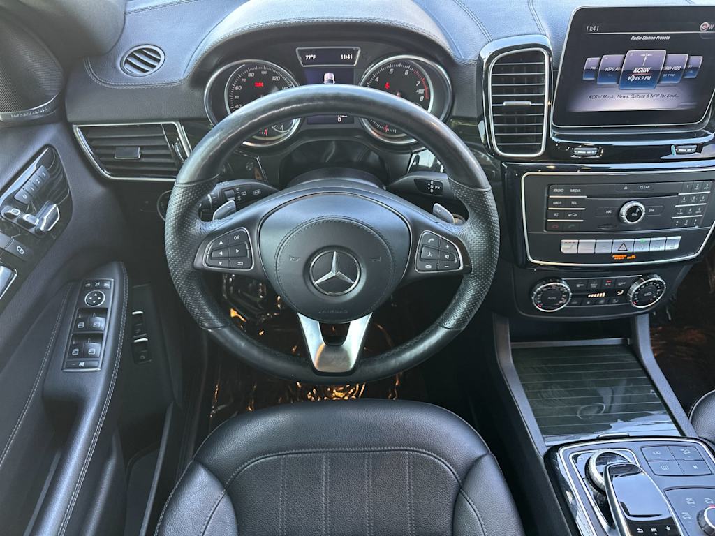Thumbnail: 2019 Mercedes-Benz GLS - 11