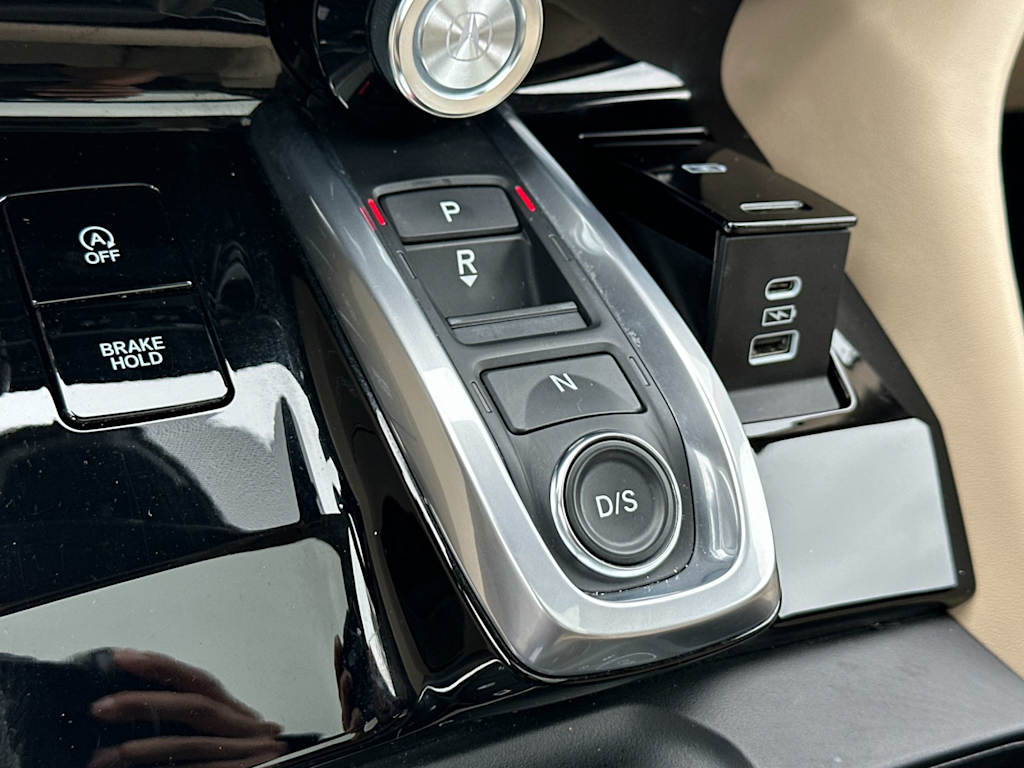 Thumbnail: 2024 Acura MDX - 29