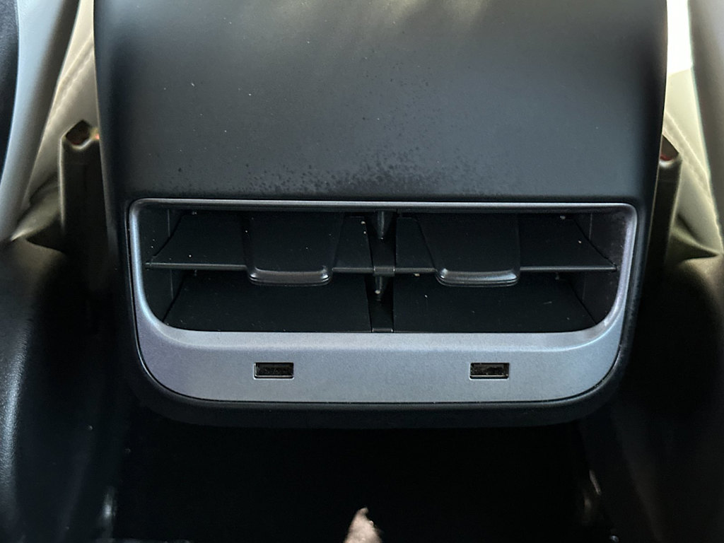 Thumbnail: 2020 Tesla Model 3 - 20