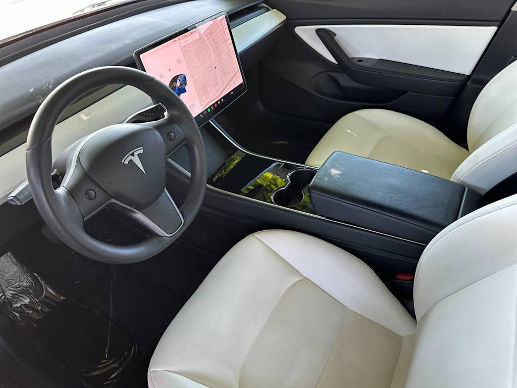 Thumbnail: 2020 Tesla Model 3 - 10