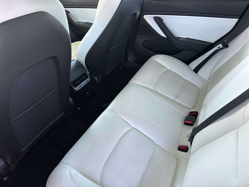 Thumbnail: 2020 Tesla Model 3 - 12