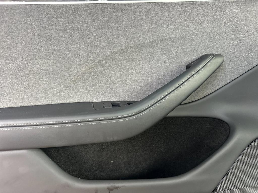 Thumbnail: 2024 Tesla Model 3 - 20