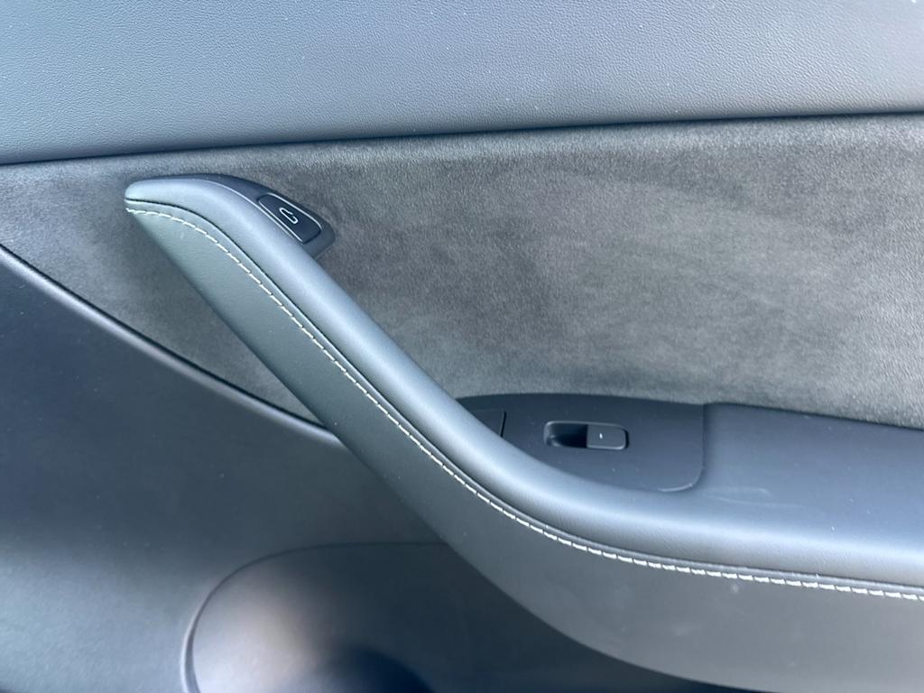 Thumbnail: 2022 Tesla Model Y - 22