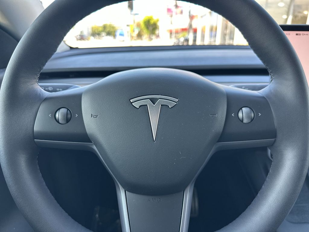 Thumbnail: 2022 Tesla Model Y - 27