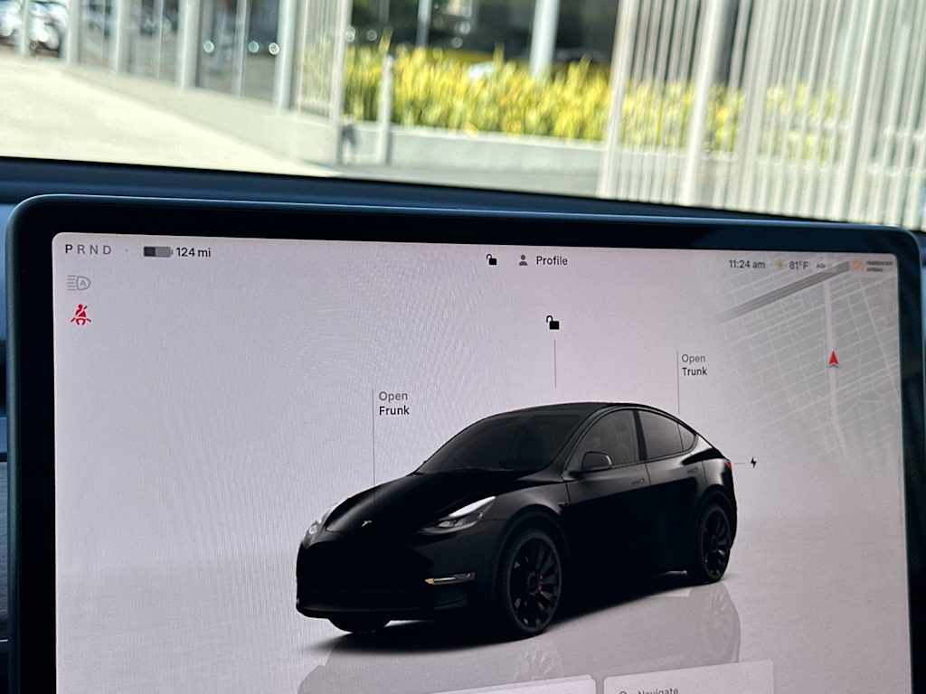 Thumbnail: 2022 Tesla Model Y - 30