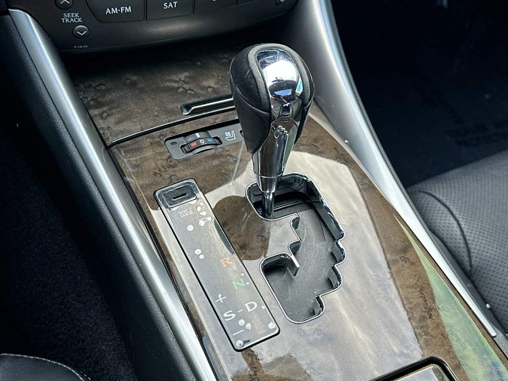 Thumbnail: 2010 Lexus IS - 14