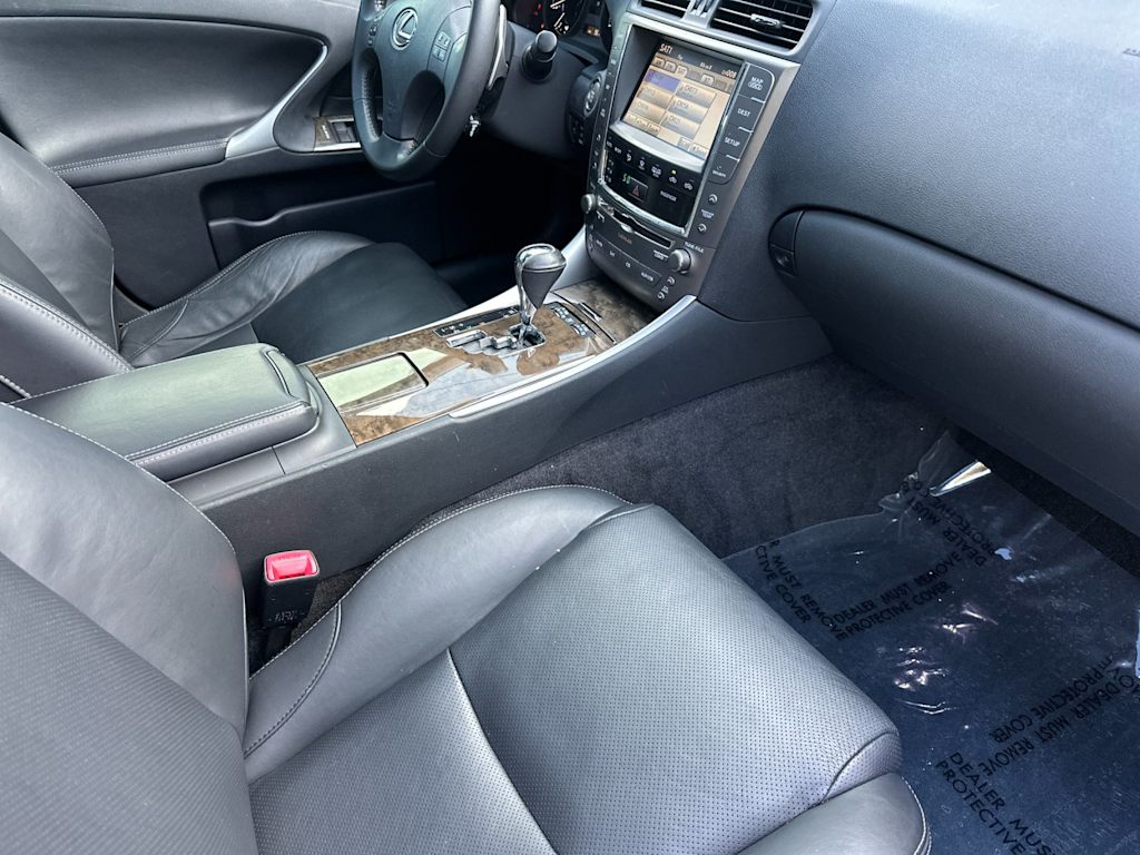 Thumbnail: 2010 Lexus IS - 12