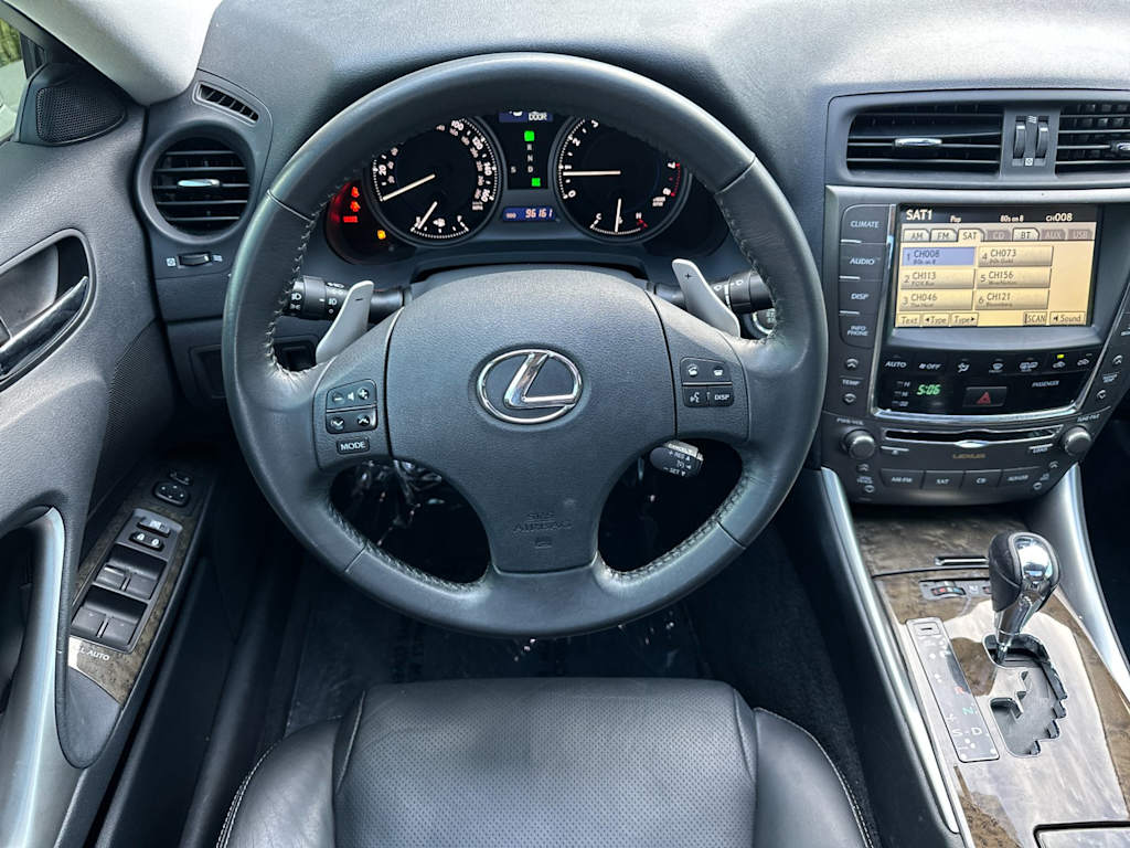 Thumbnail: 2010 Lexus IS - 11