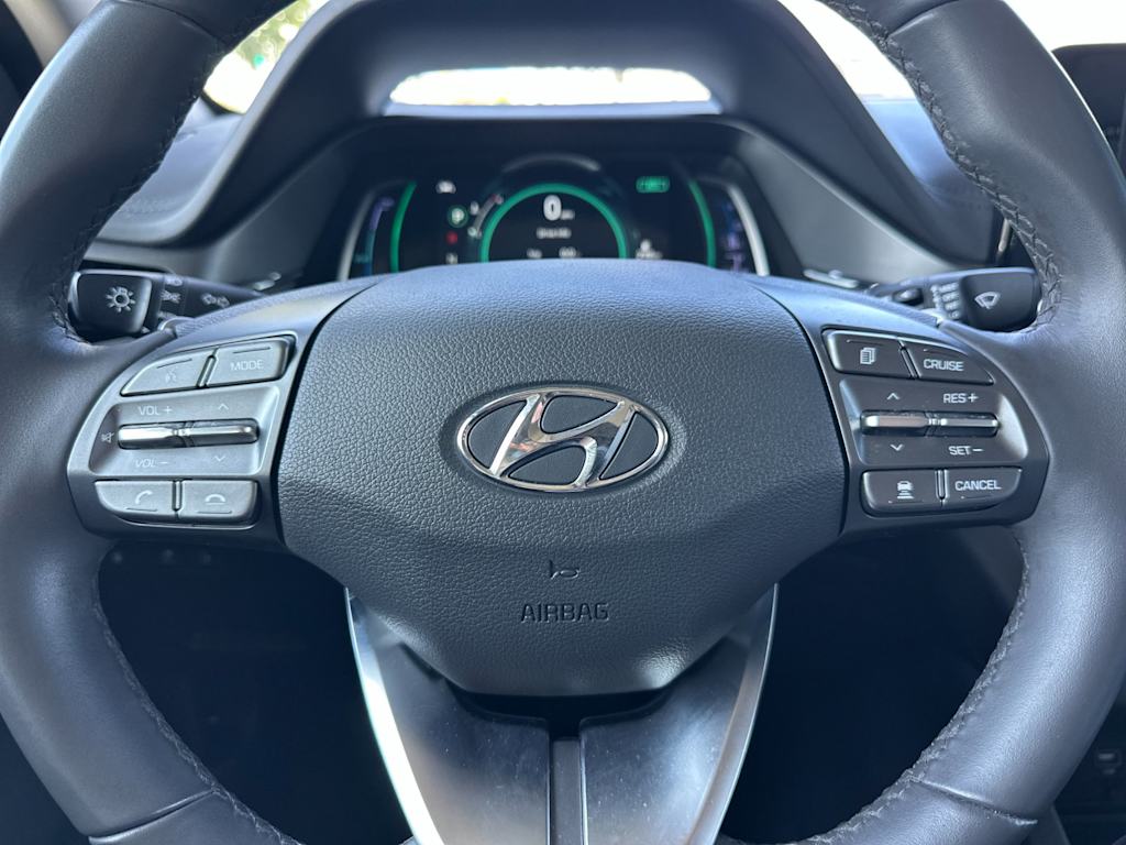 Thumbnail: 2022 Hyundai Ioniq - 25