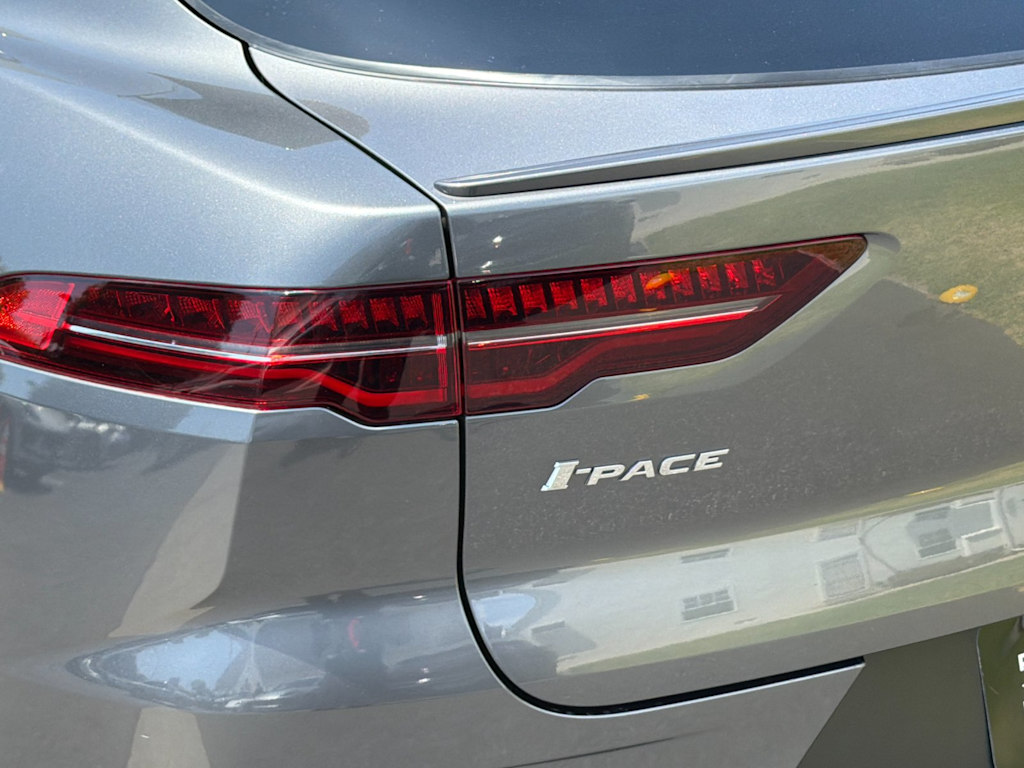 Thumbnail: 2020 Jaguar I-Pace - 34