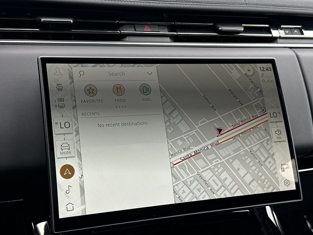 Thumbnail: 2025 Land Rover Range Rover Sport - 25