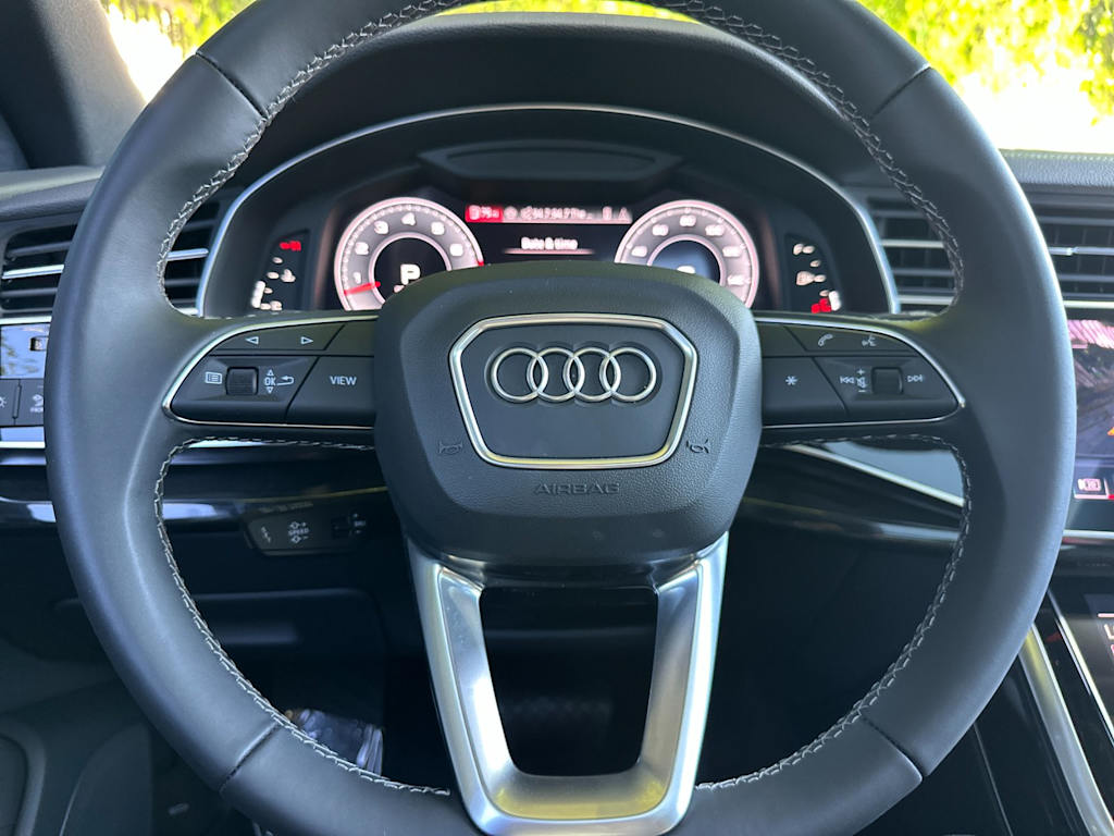 Thumbnail: 2025 Audi Q8 - 29
