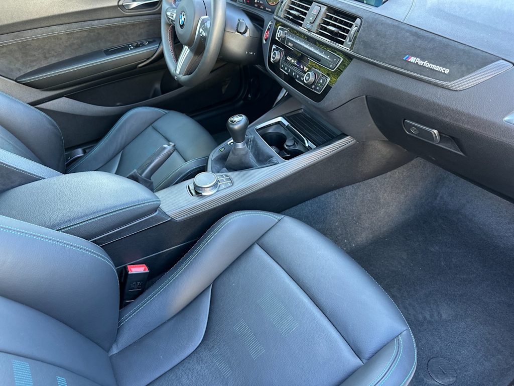 Thumbnail: 2020 BMW M2 - 9