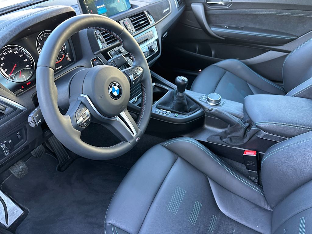 Thumbnail: 2020 BMW M2 - 2